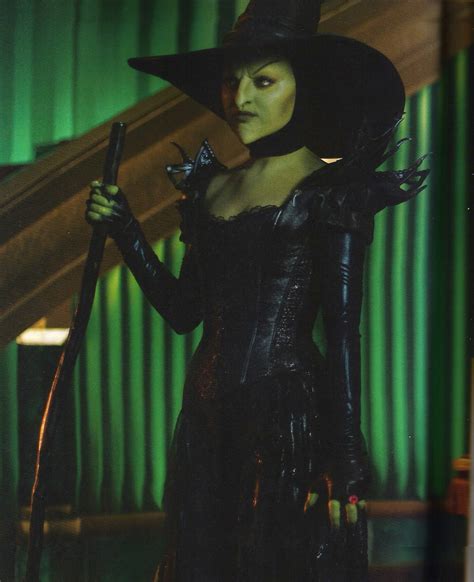 The Role of Magic in the Chant about the Extinguished Wicked Witch